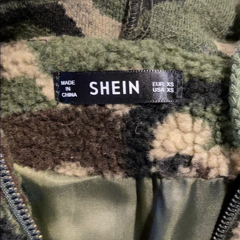 Teddy Jacket - Picture 3 of 3